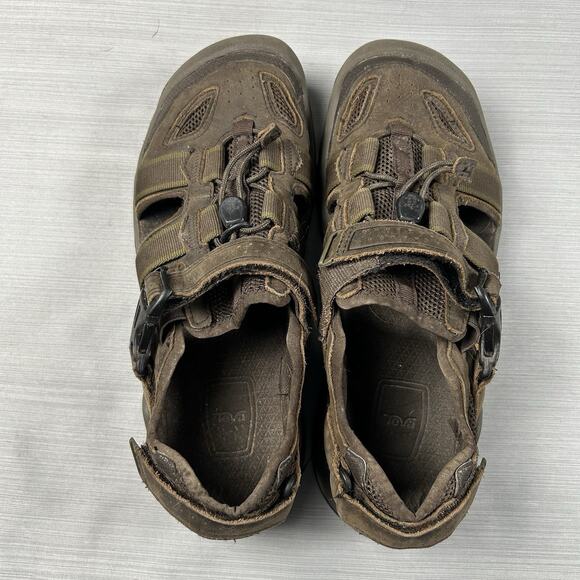 Teva Omnium 2 Men’s Size 9 Brown Leather Fisherman Sandals Hiking Shoes 1019179